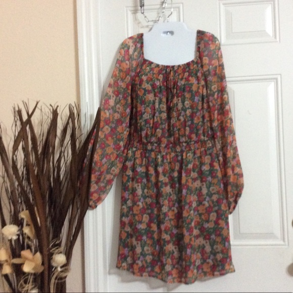 LC Lauren Conrad Dresses & Skirts - NWT LC Lauren Conrad Floral Dress Size XL